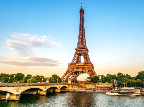 Entrades per escales de la Torre Eiffel: pujadors a l'escala de la torre